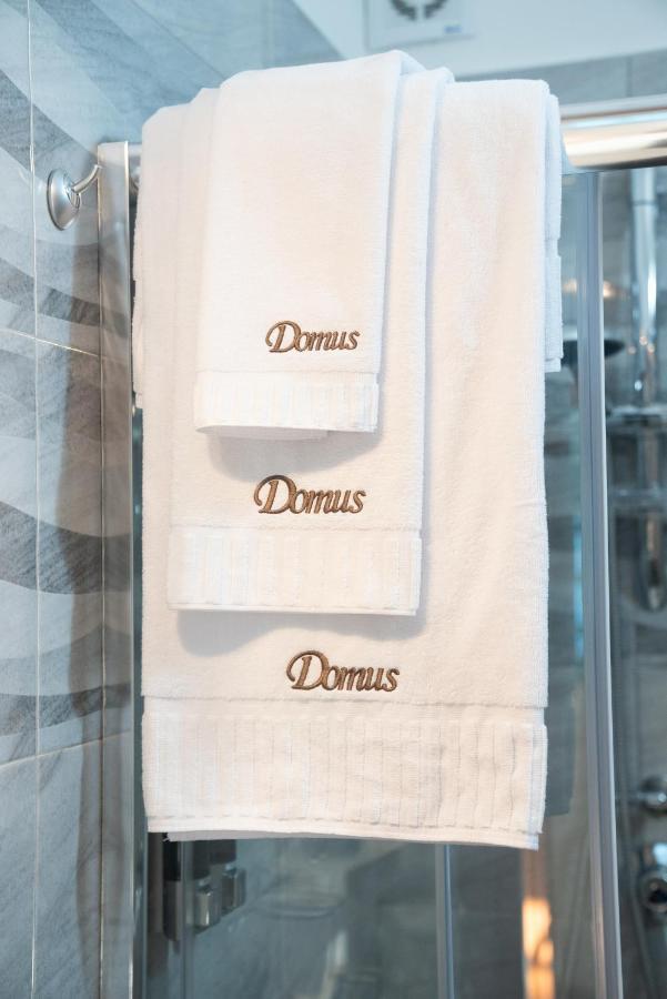 Bb Domus Catanzaro Bed & Breakfast ภายนอก รูปภาพ