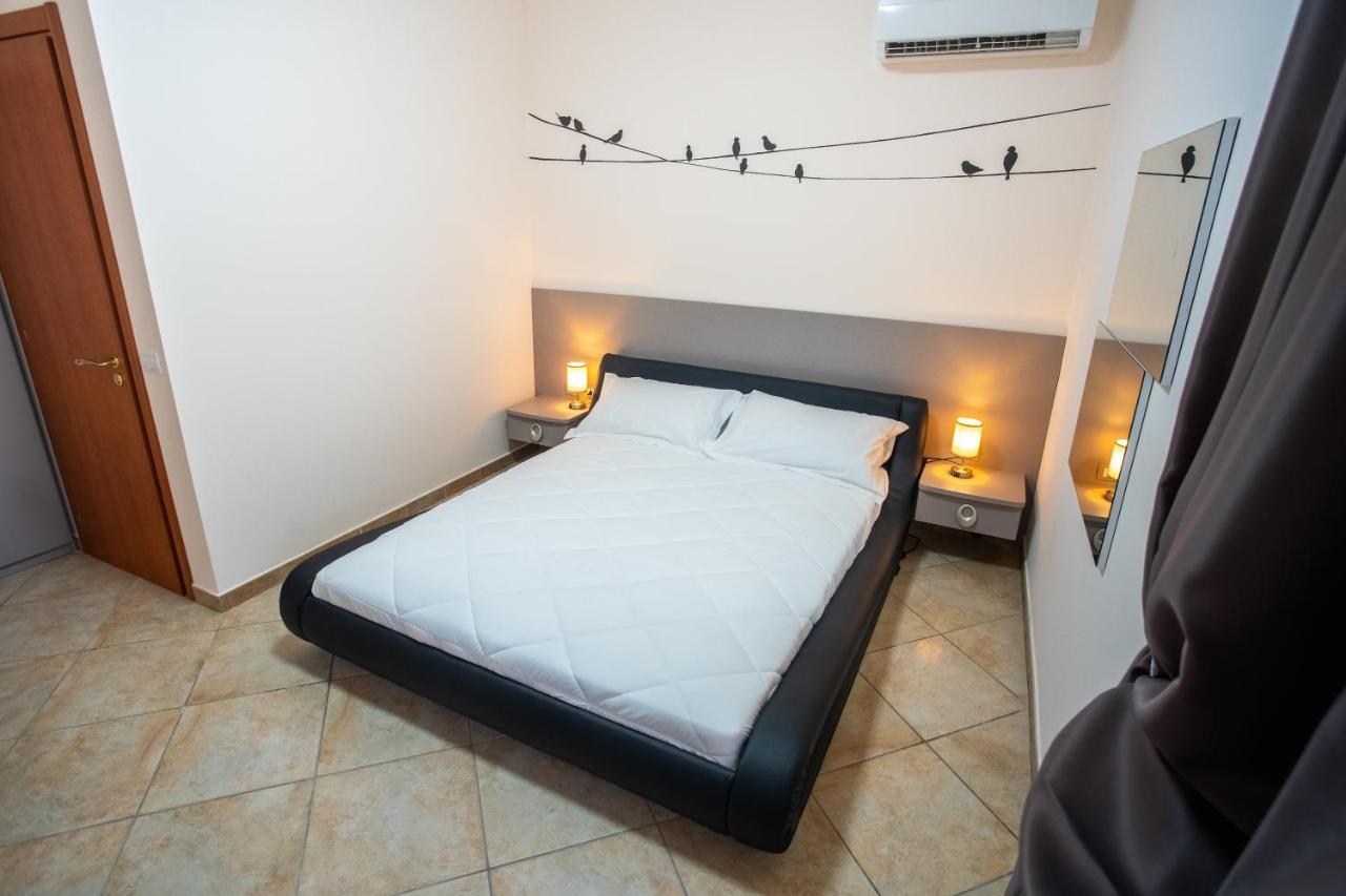 Bb Domus Catanzaro Bed & Breakfast ภายนอก รูปภาพ