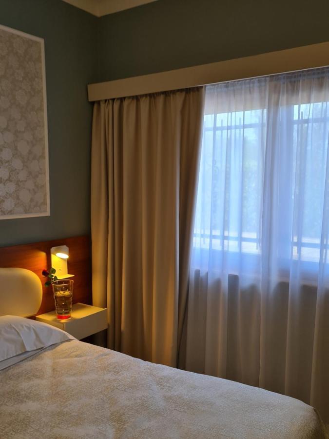 Bb Domus Catanzaro Bed & Breakfast ภายนอก รูปภาพ