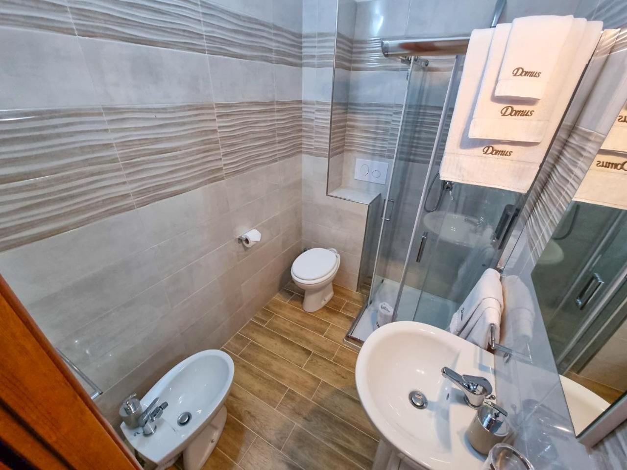 Bb Domus Catanzaro Bed & Breakfast ห้อง รูปภาพ